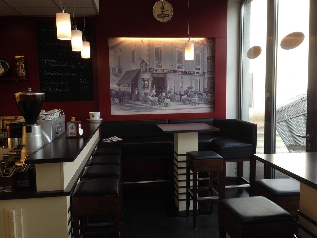 Tankbar'S Hotelchen Херольдсберг Экстерьер фото